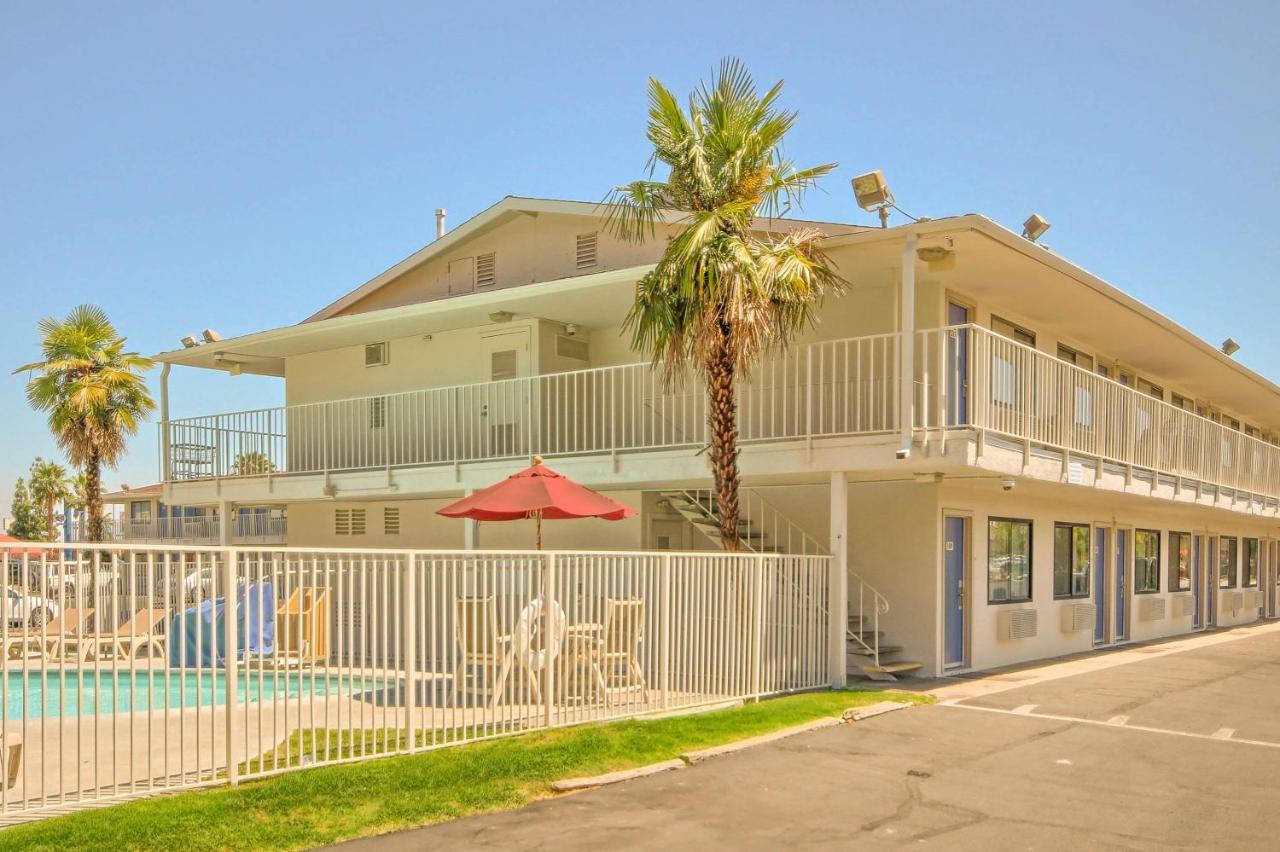 Motel 6-Fresno, Ca - Blackstone North Exterior photo